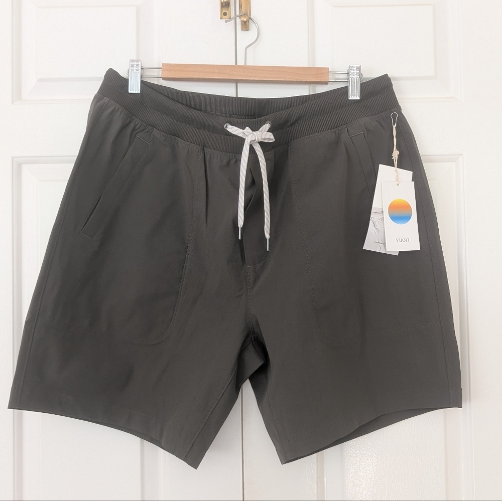Vuori Mens Meta Elastic Easy Shorts Oregano